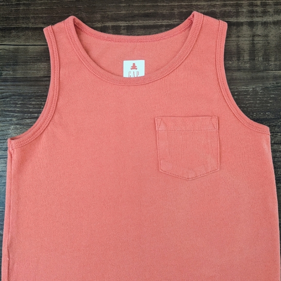 Gap Tank Top - Picture 3 of 6